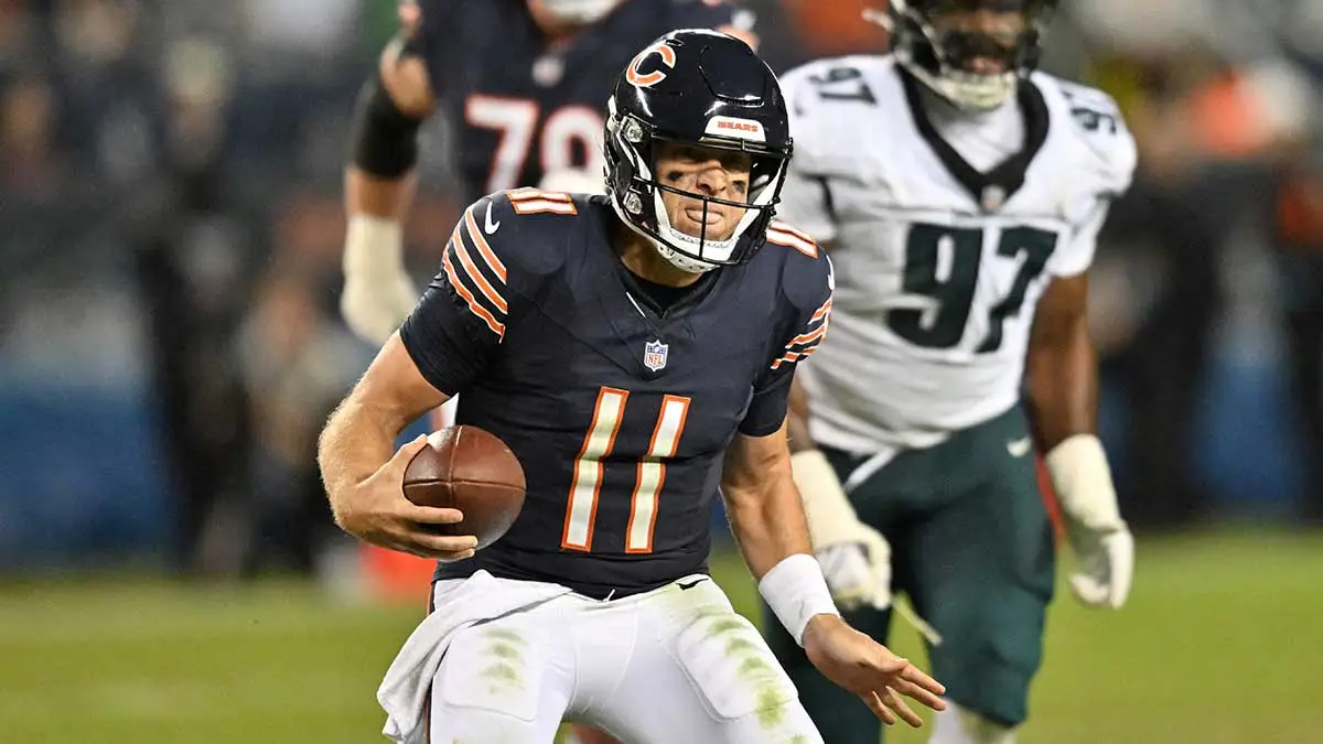 Bears HC Ben Johnson takes hilarious subtle shot at Jared Goff after MNF win vs. Eagles
