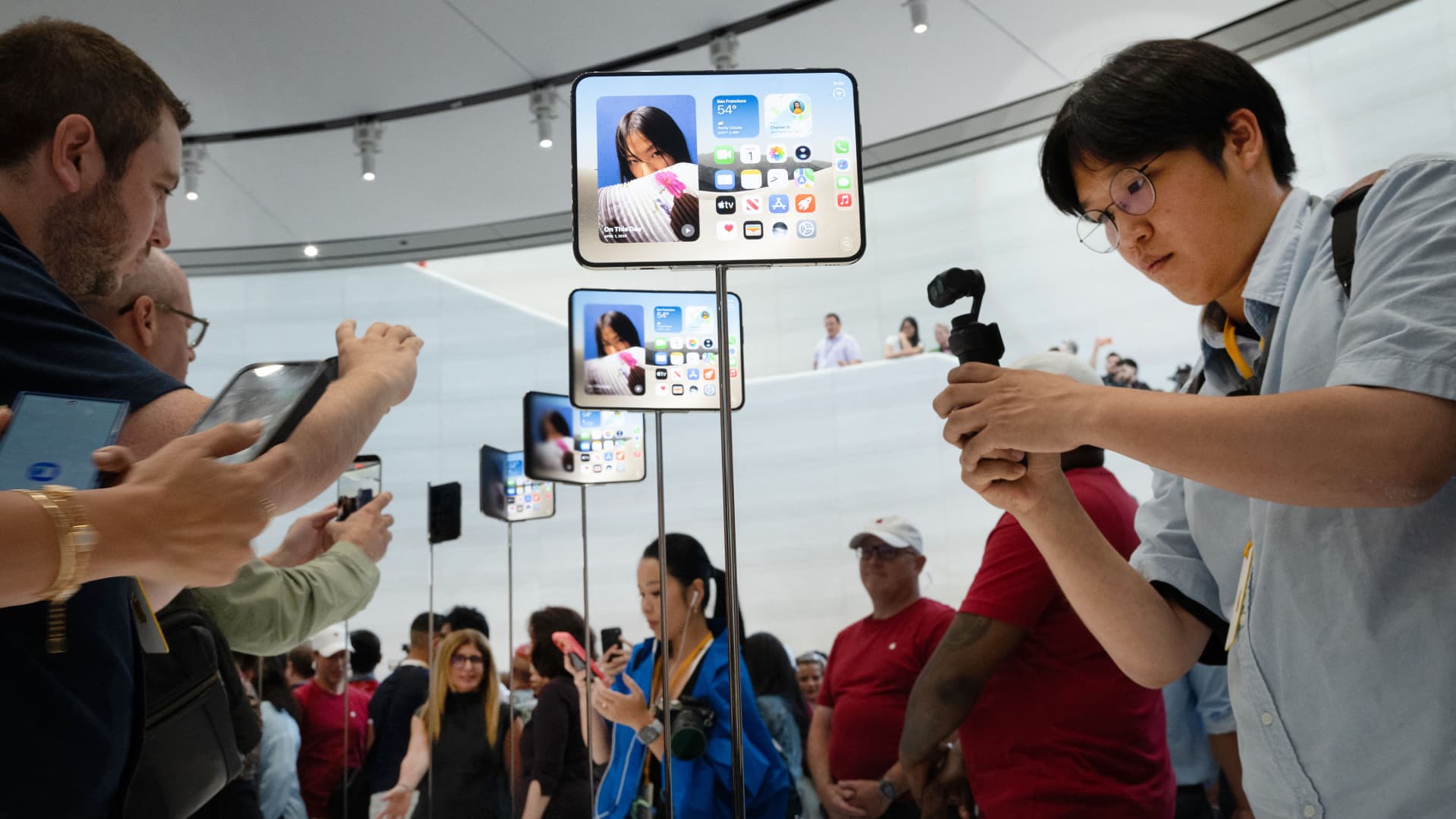 Apple hit with $5.7 billion in damages over haptic patents